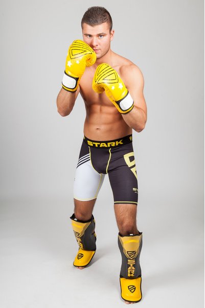 SCHIENBEINSCH�TZER - POWER - YELLOW-BLACK S